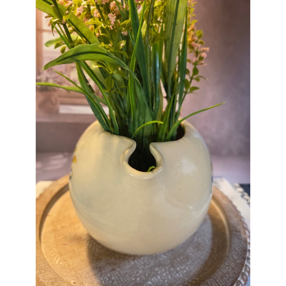 Vintage Floral water jug Cream Color USA Ceramic Rose Flower Decor Farmhouse - Picture 8 of 13